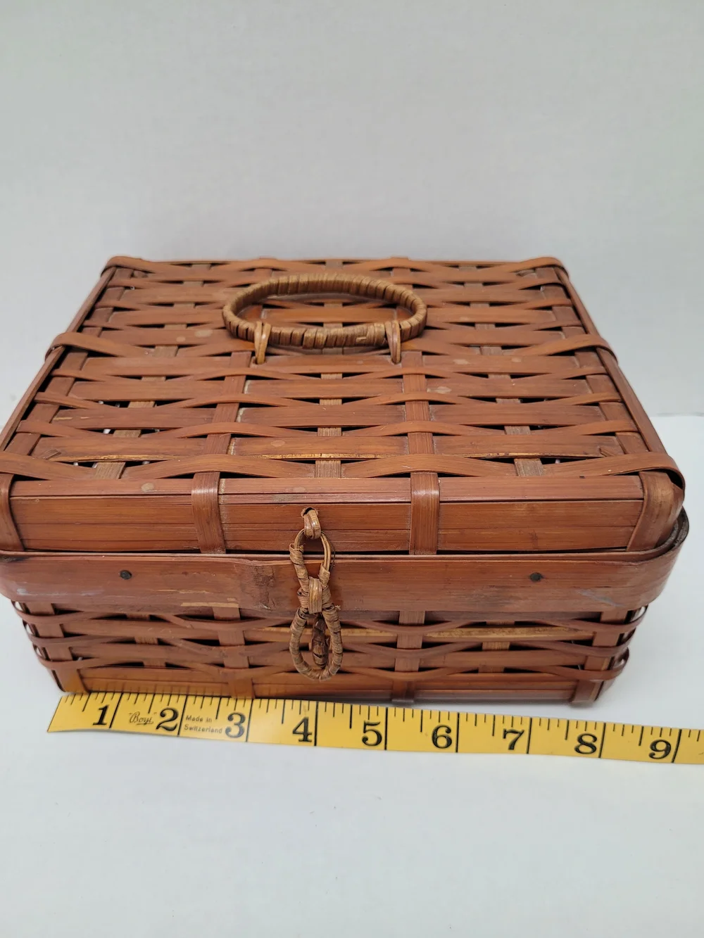 VTG Japanese SKALNY Handwoven Bamboo Sewing/Storage Box With Lid